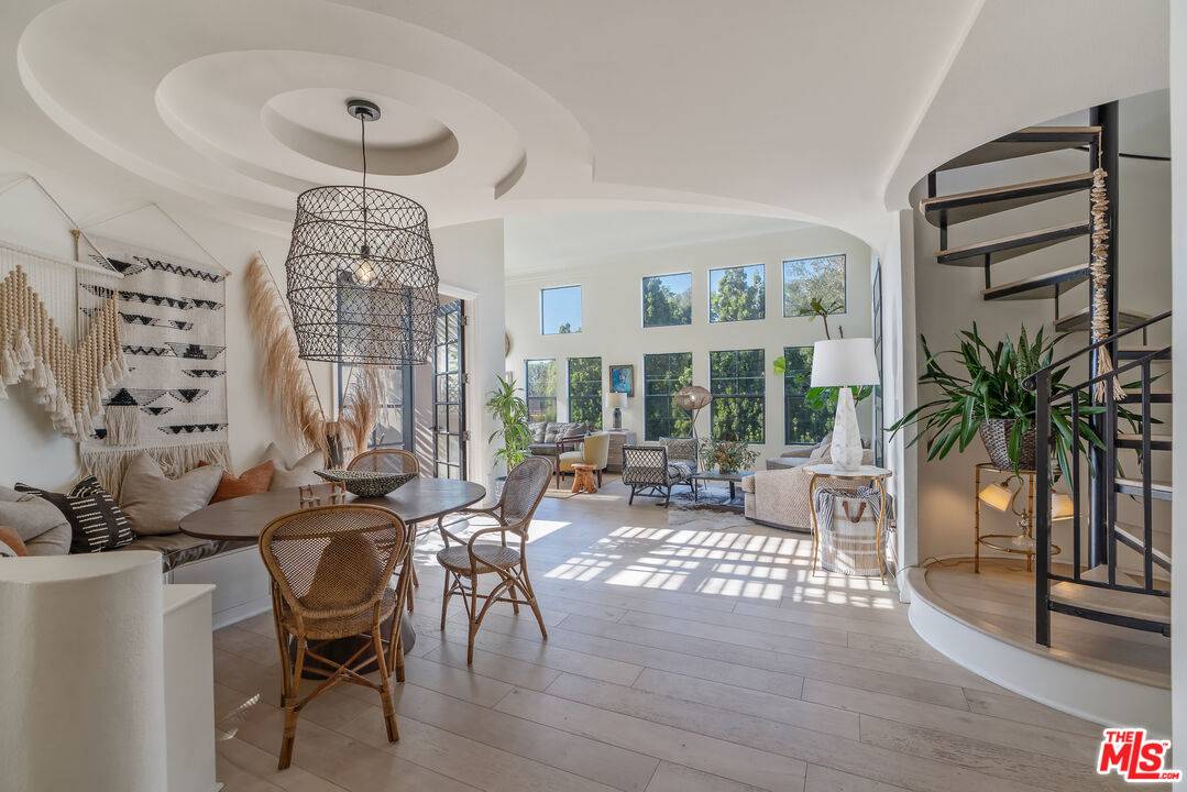 Studio City, CA 91604,12603 Moorpark St #304