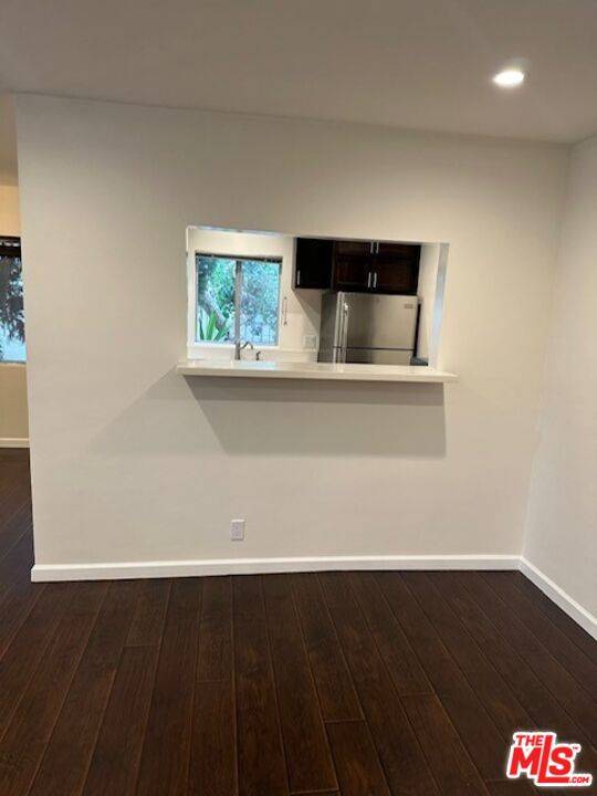 Los Angeles, CA 90068,5961 Chula Vista Way #7