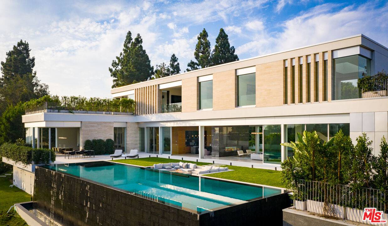 Los Angeles, CA 90077,642 Perugia Way