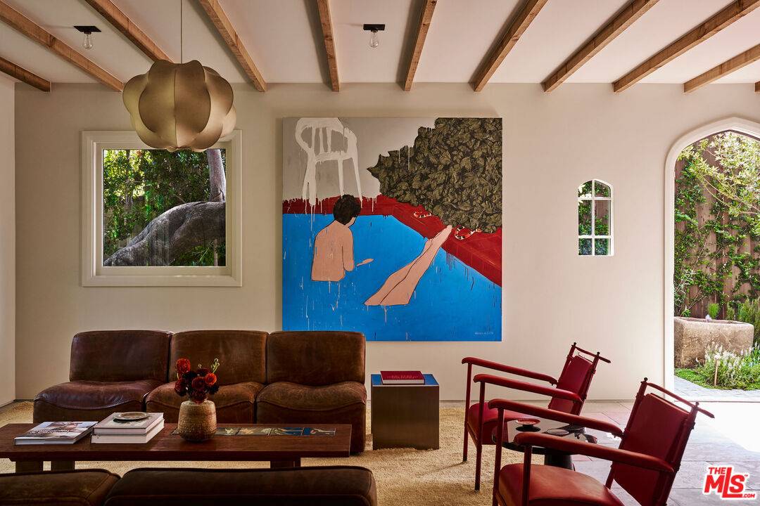 Los Angeles, CA 90027,2027 Laughlin Park Dr