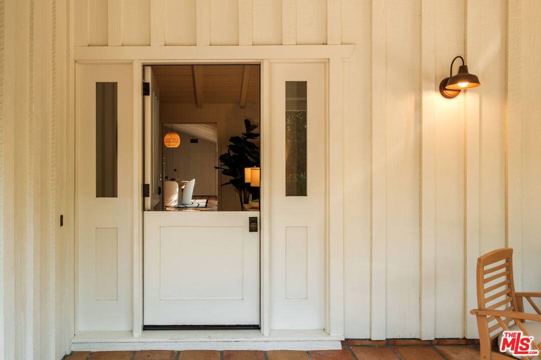 Los Angeles, CA 90049,1784 Old Ranch Rd