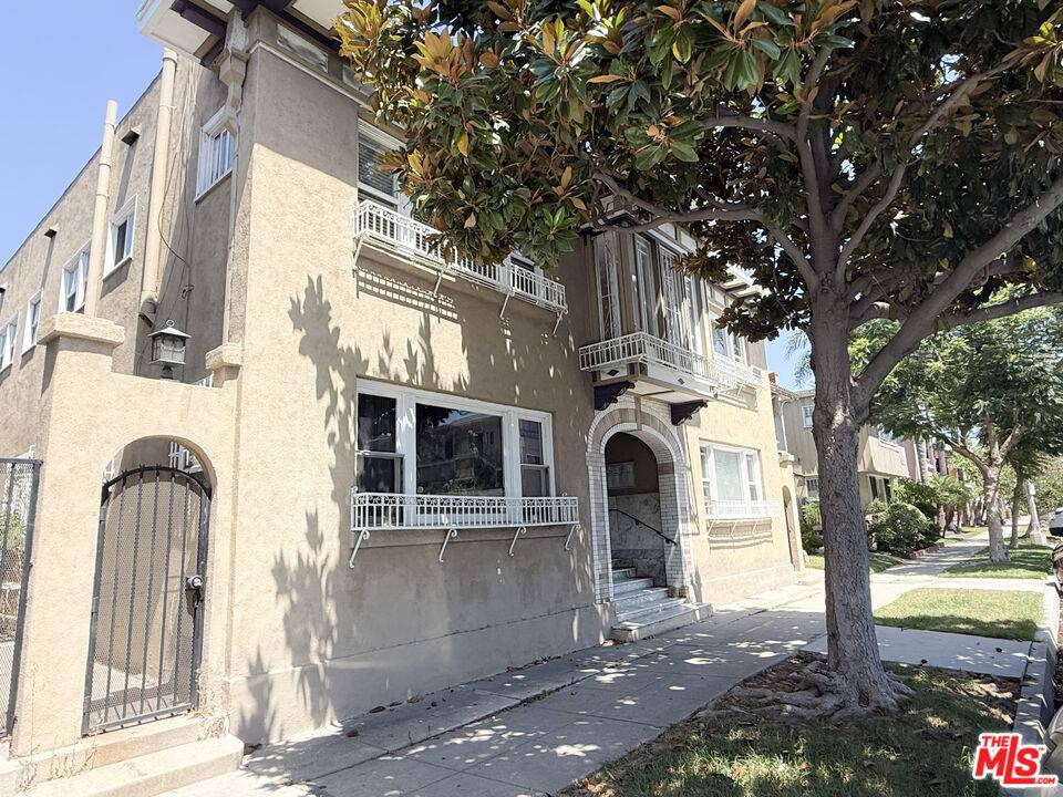 Long Beach, CA 90802,1109 E 1st St #11