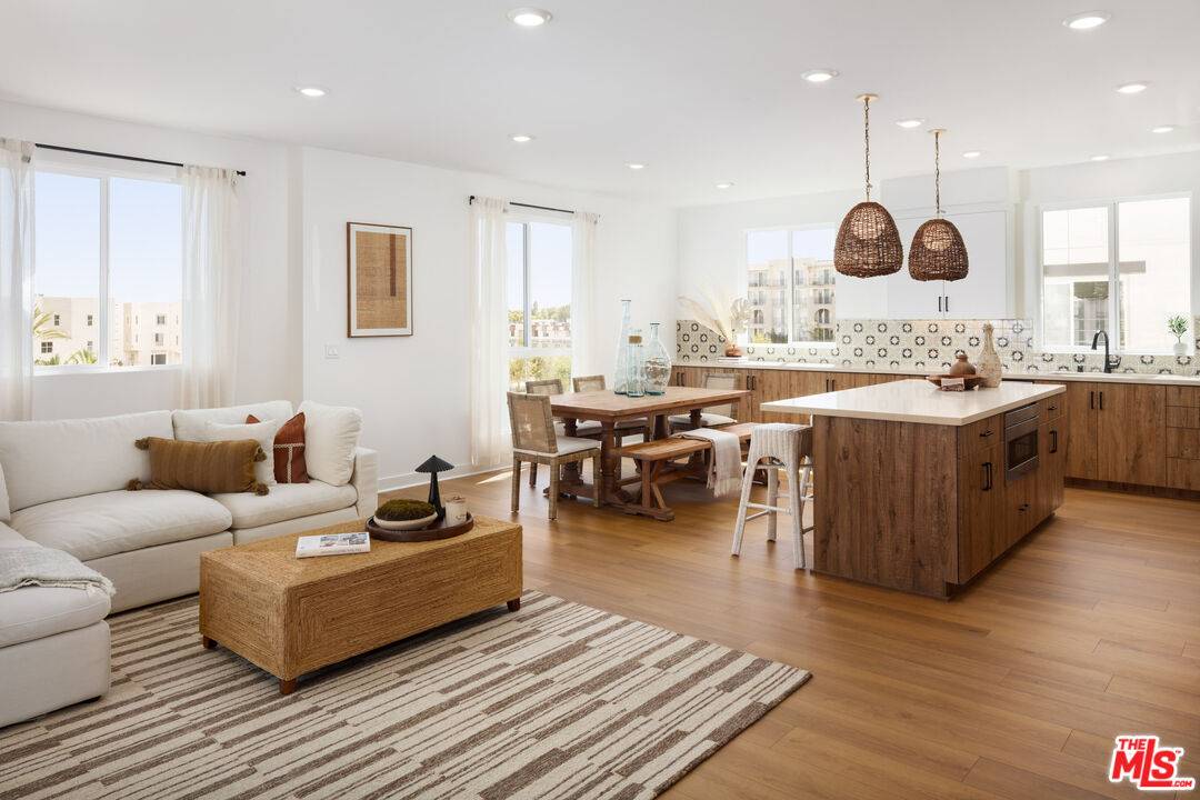 San Pedro, CA 90732,1690 Coral Sea Ln