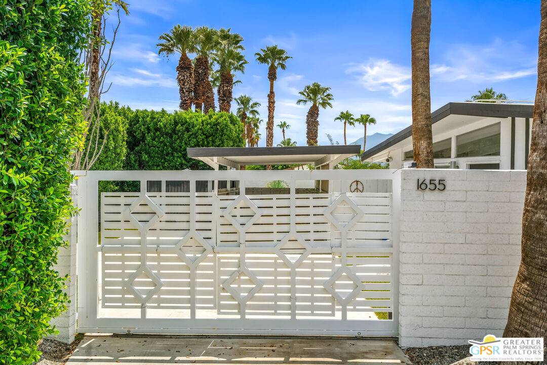 Palm Springs, CA 92262,1655 Tamarisk Rd