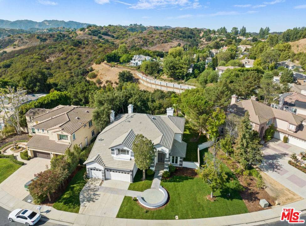 Topanga, CA 90290,21016 Mendenhall Ct