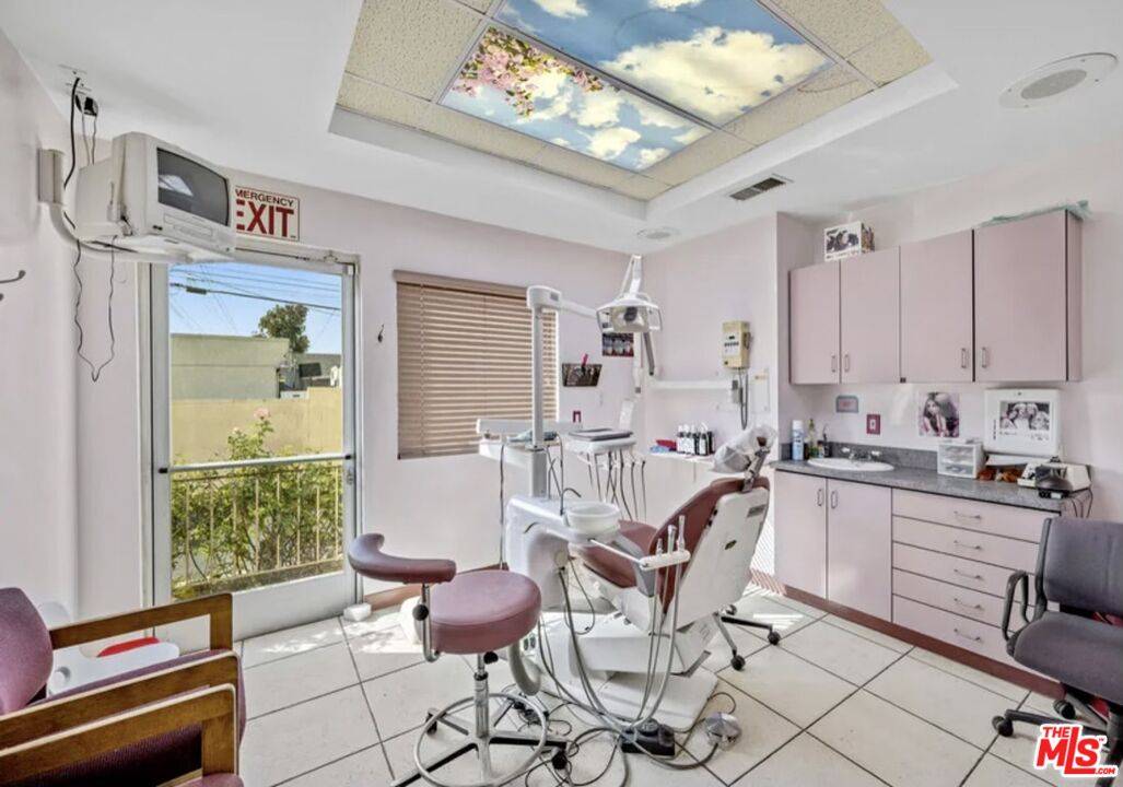 Temple City, CA 91780,10455 Lower Azusa Rd