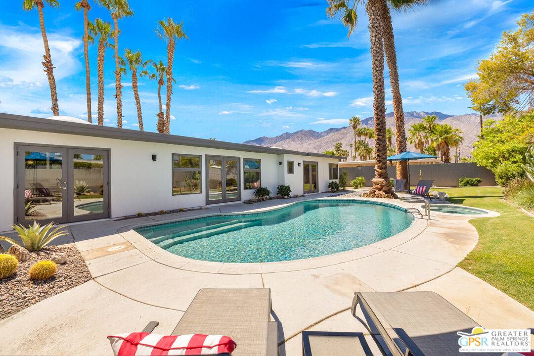 Palm Springs, CA 92262,2030 E Amado Rd
