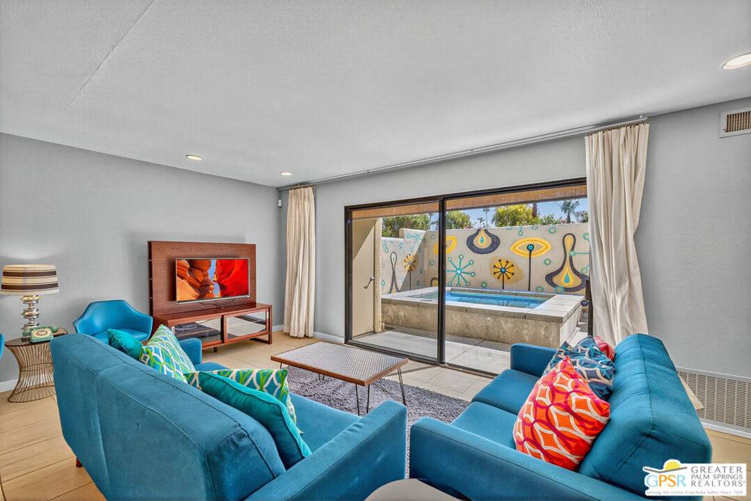 Palm Springs, CA 92262,415 N Hermosa Dr