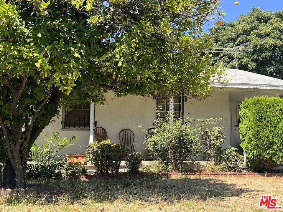 Reseda, CA 91335,7725 Nestle Ave