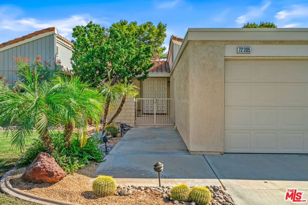 Rancho Mirage, CA 92270,72305 Rodeo Way