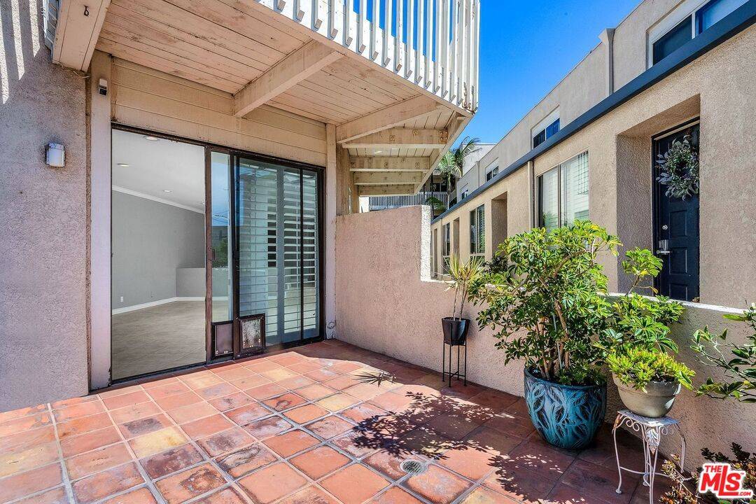 Playa Del Rey, CA 90293,7301 Vista Del Mar #A104