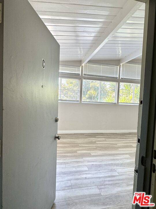 Beverly Hills, CA 90211,226 Gale Dr #C