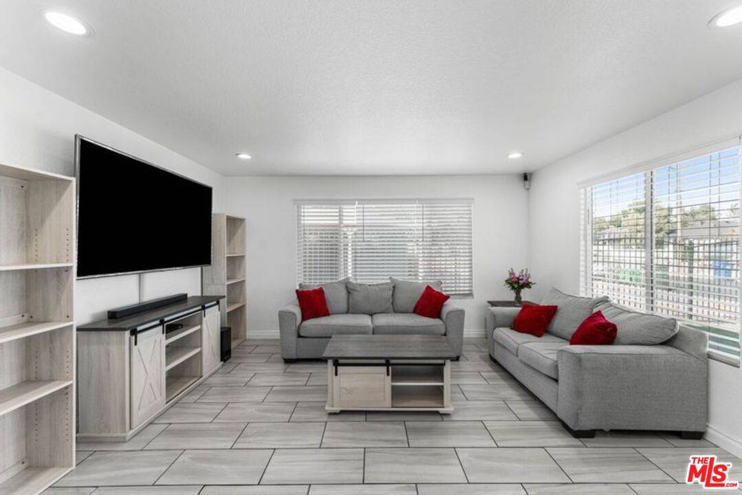 Lancaster, CA 93535,44347 Stanridge Ave