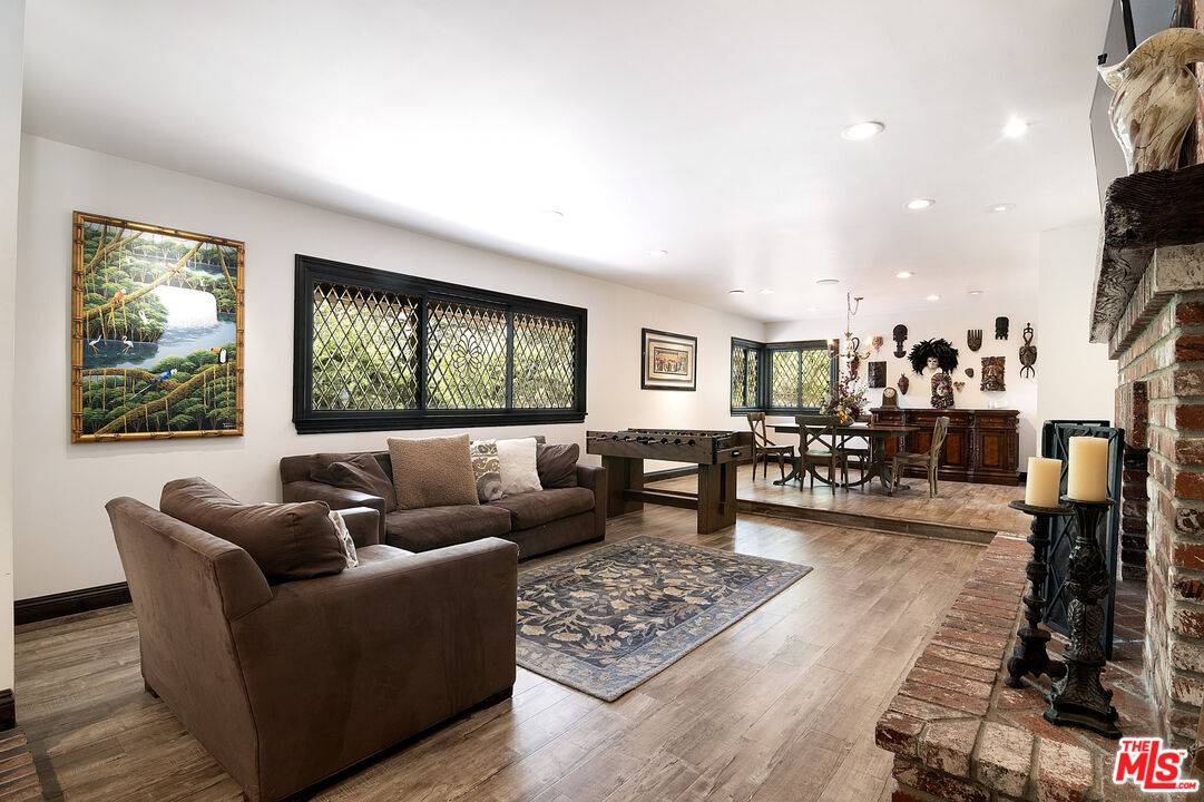 Granada Hills, CA 91344,11948 Clonlee Ave