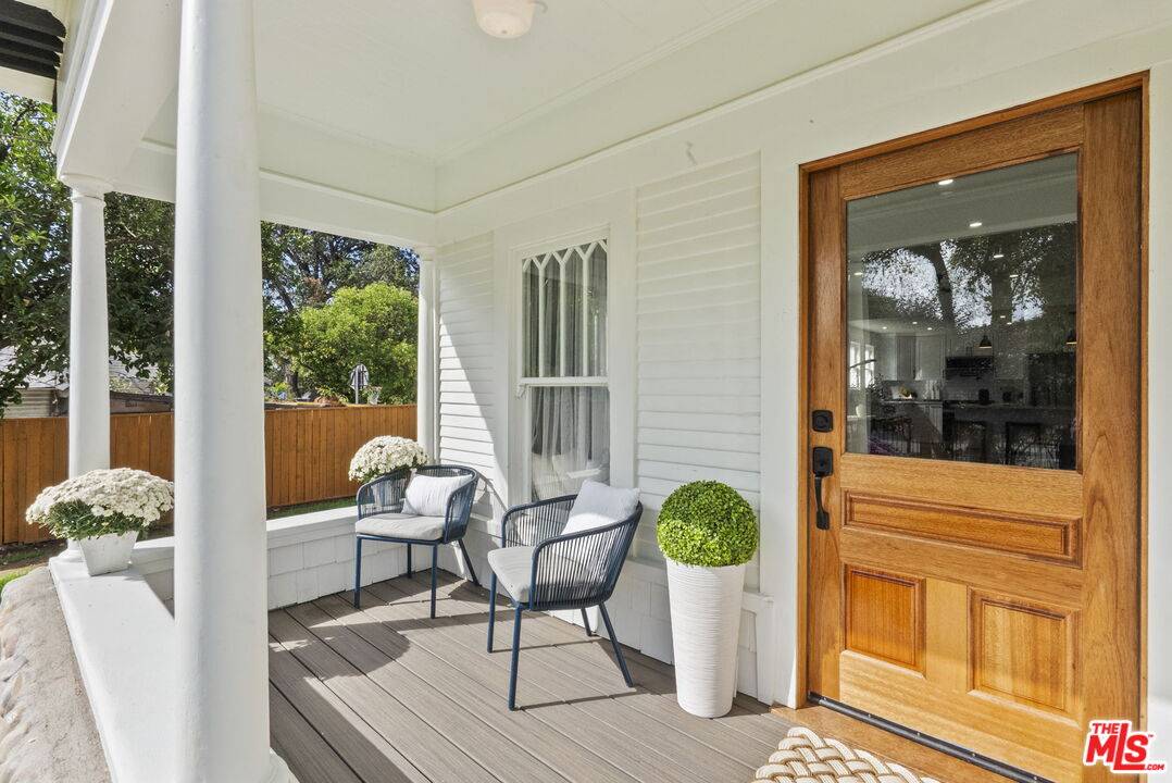 Pasadena, CA 91103,1465 Navarro Ave