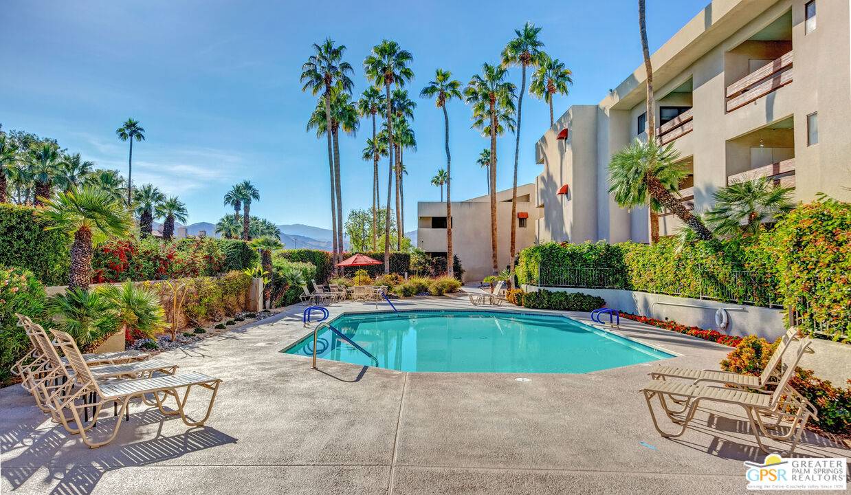 Palm Springs, CA 92262,255 S Avenida Caballeros #313