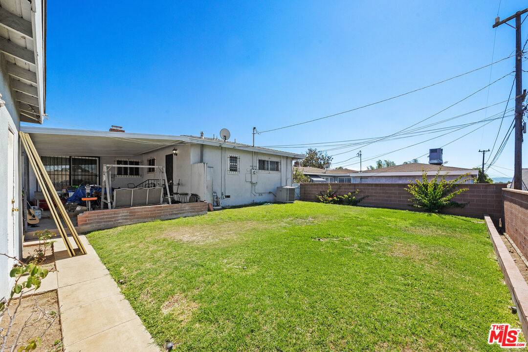 Inglewood, CA 90303,10513 S 5th Ave