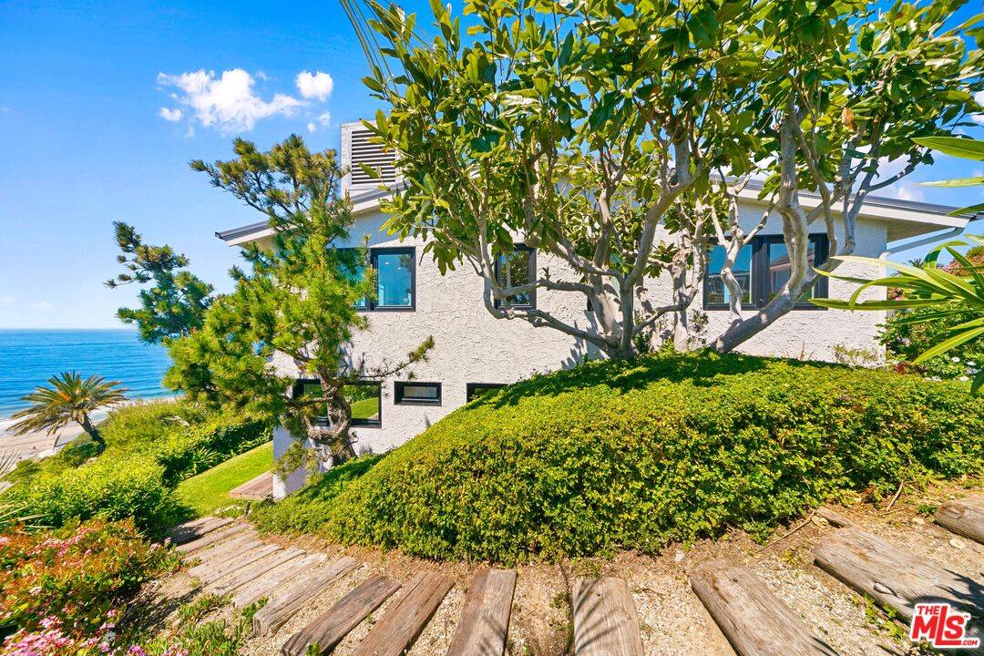 Malibu, CA 90265,6817 Seawatch Ln