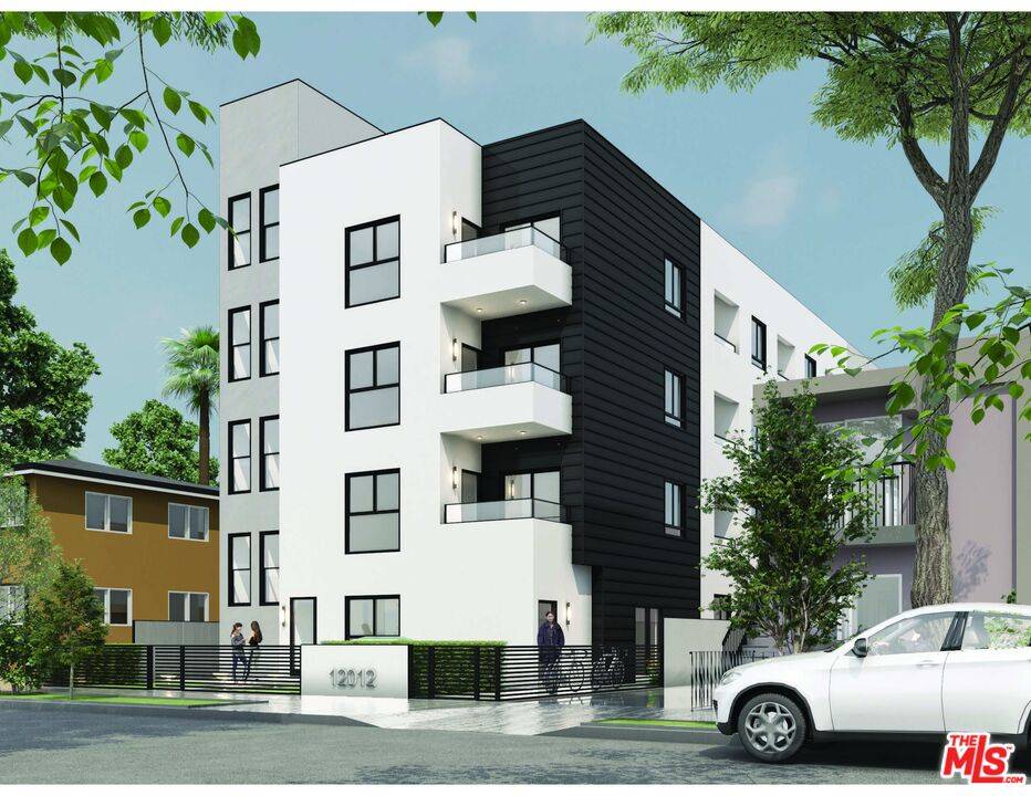 North Hollywood, CA 91605,12012 Hart St