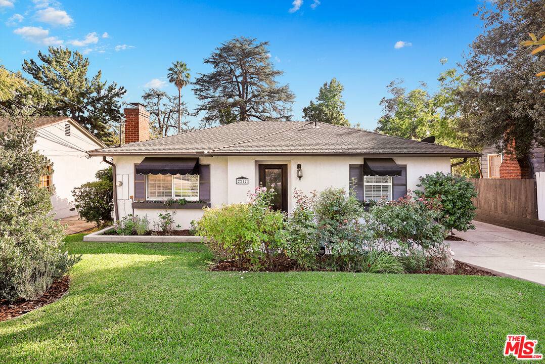 Pasadena, CA 91104,2212 E Crary St