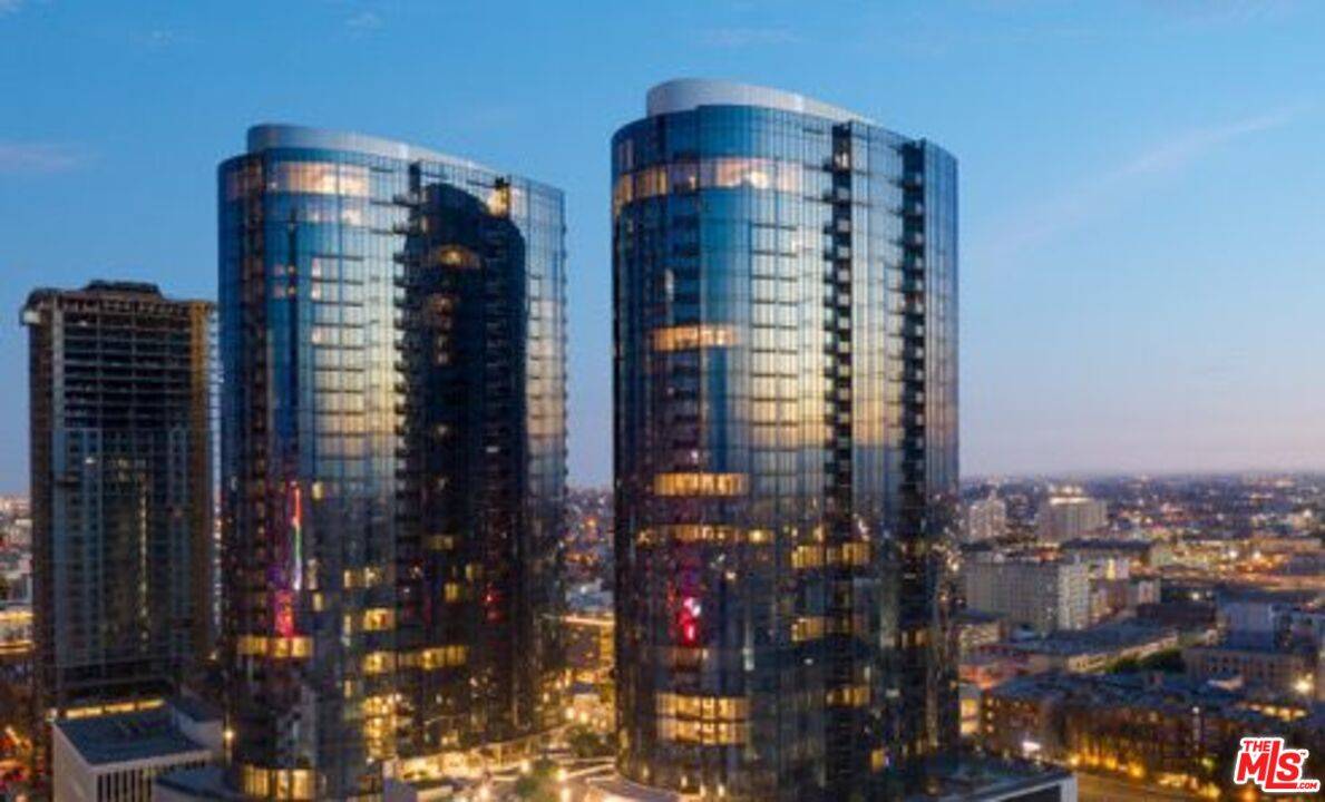 Los Angeles, CA 90015,1200 S FIGUEROA ST #W2002