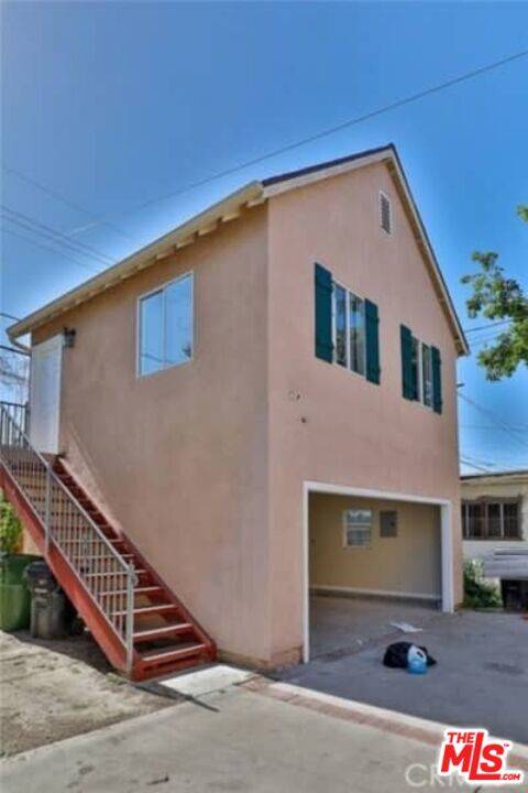 Los Angeles, CA 90018,3775 Ruthelen St