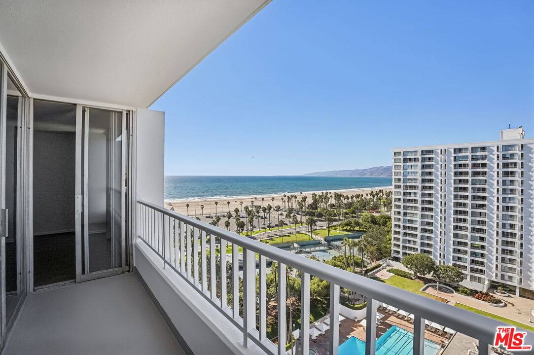 Santa Monica, CA 90405,2700 Neilson Way #1409