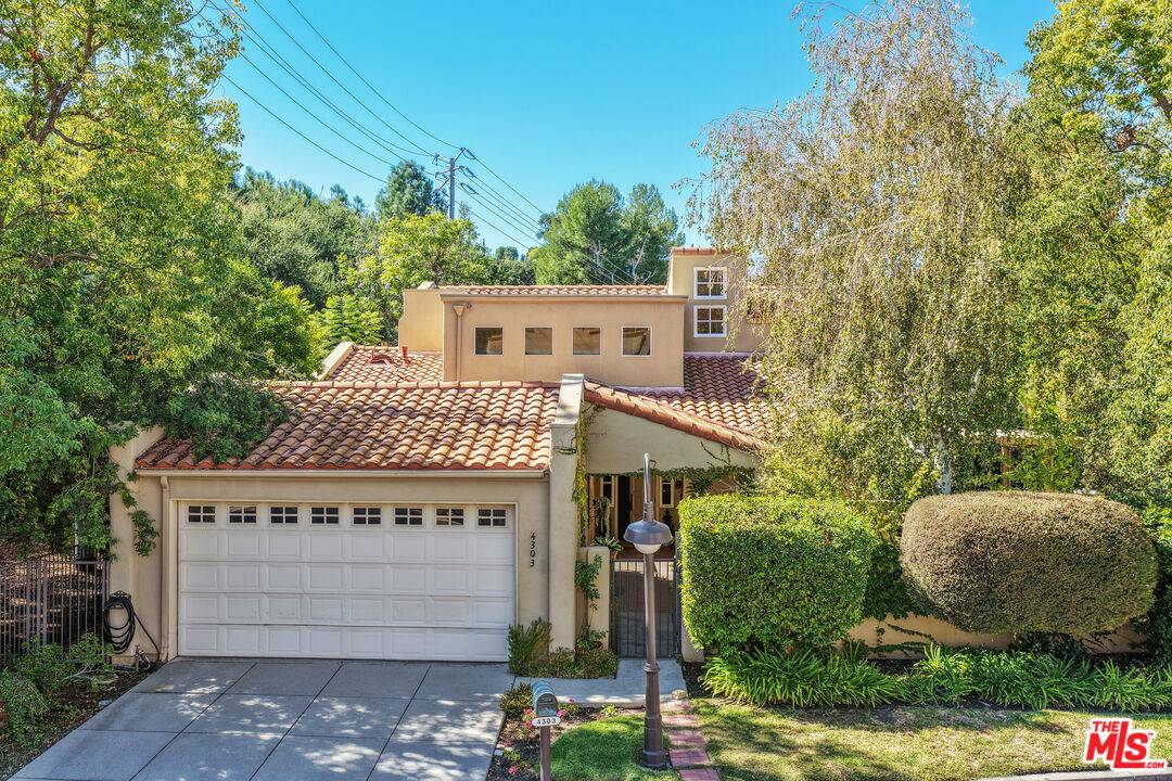 Calabasas, CA 91302,4303 Park Paloma