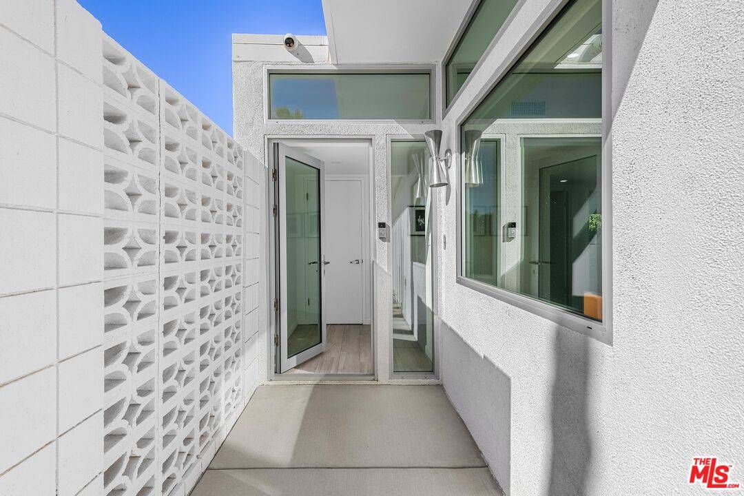 Palm Springs, CA 92262,2326 E Finley Rd