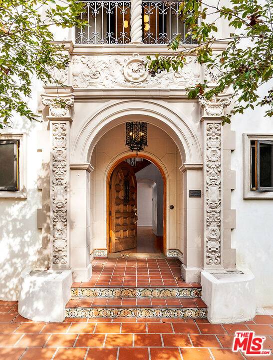 North Hollywood, CA 91601,11159 La Maida St