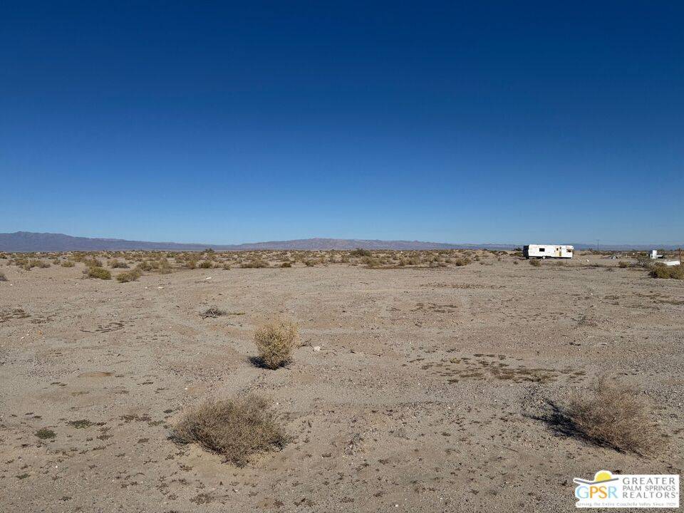 Thermal, CA 92274,2224 La Brisa Ct