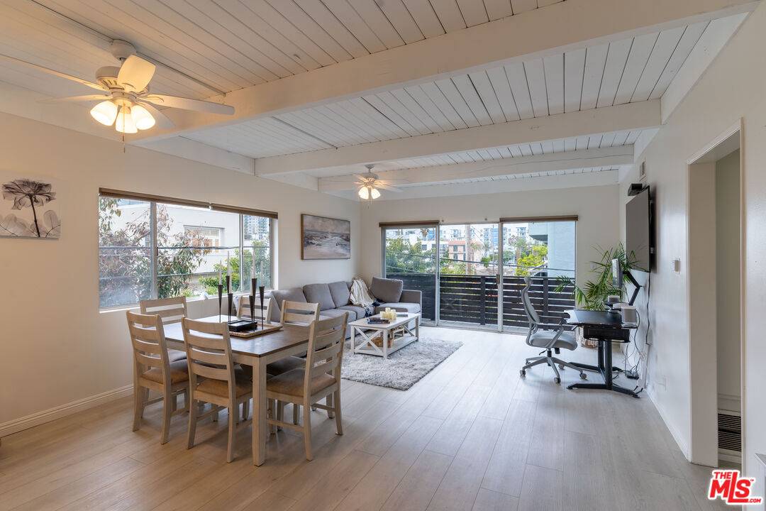 Marina Del Rey, CA 90292,3900 PACIFIC AVE #2