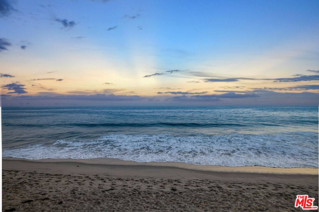 Malibu, CA 90265,22028 Pacific Coast Hwy