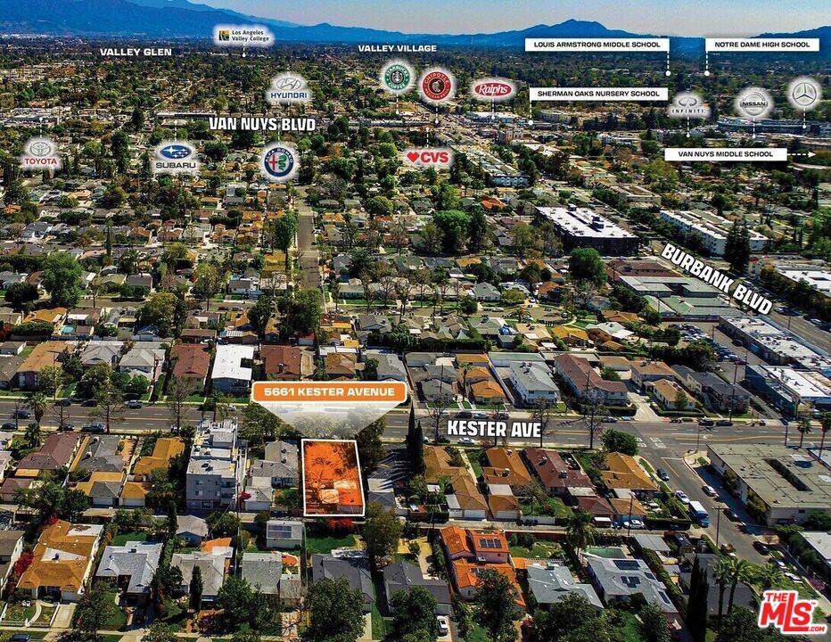 North Hollywood, CA 91411,5663 Kester Ave