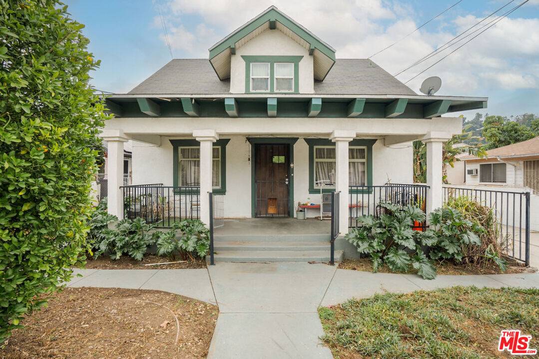 Los Angeles, CA 90041,1334 Yosemite Dr