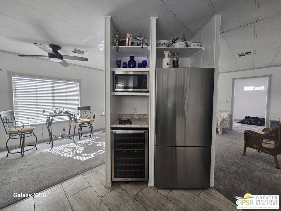 Desert Hot Springs, CA 92240,14777 Palm Dr #15