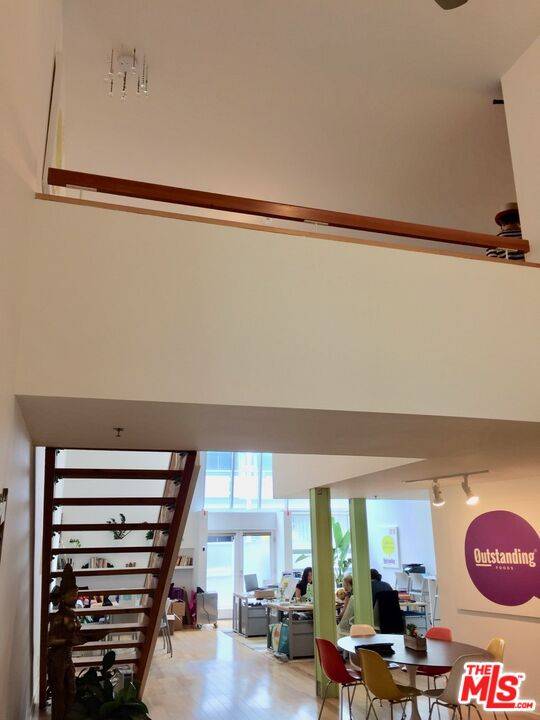 Venice, CA 90291,615 Hampton Dr #C101