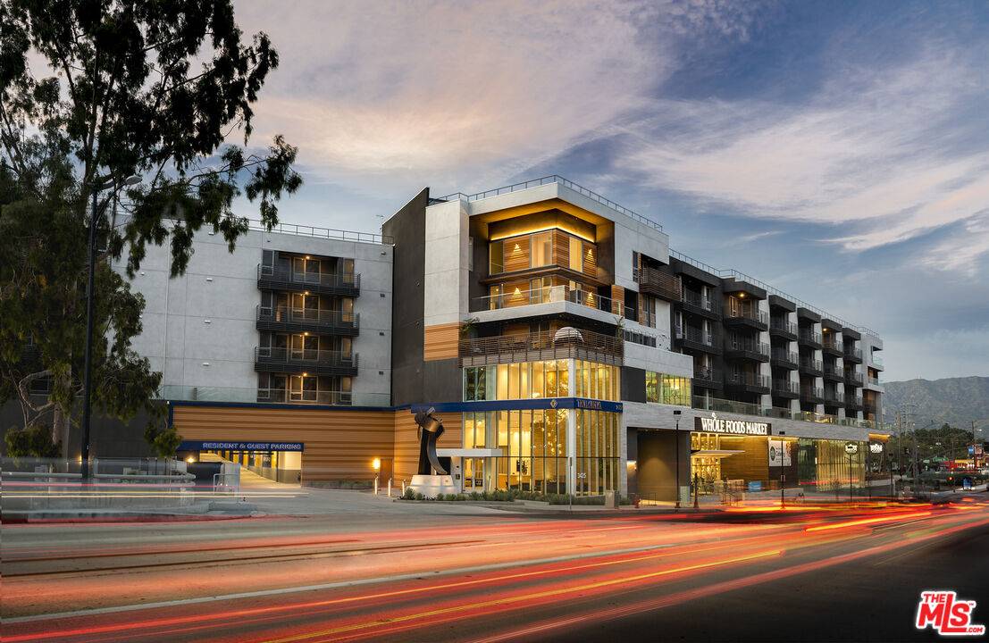 Burbank, CA 91505,3425 W OLIVE AVE #347