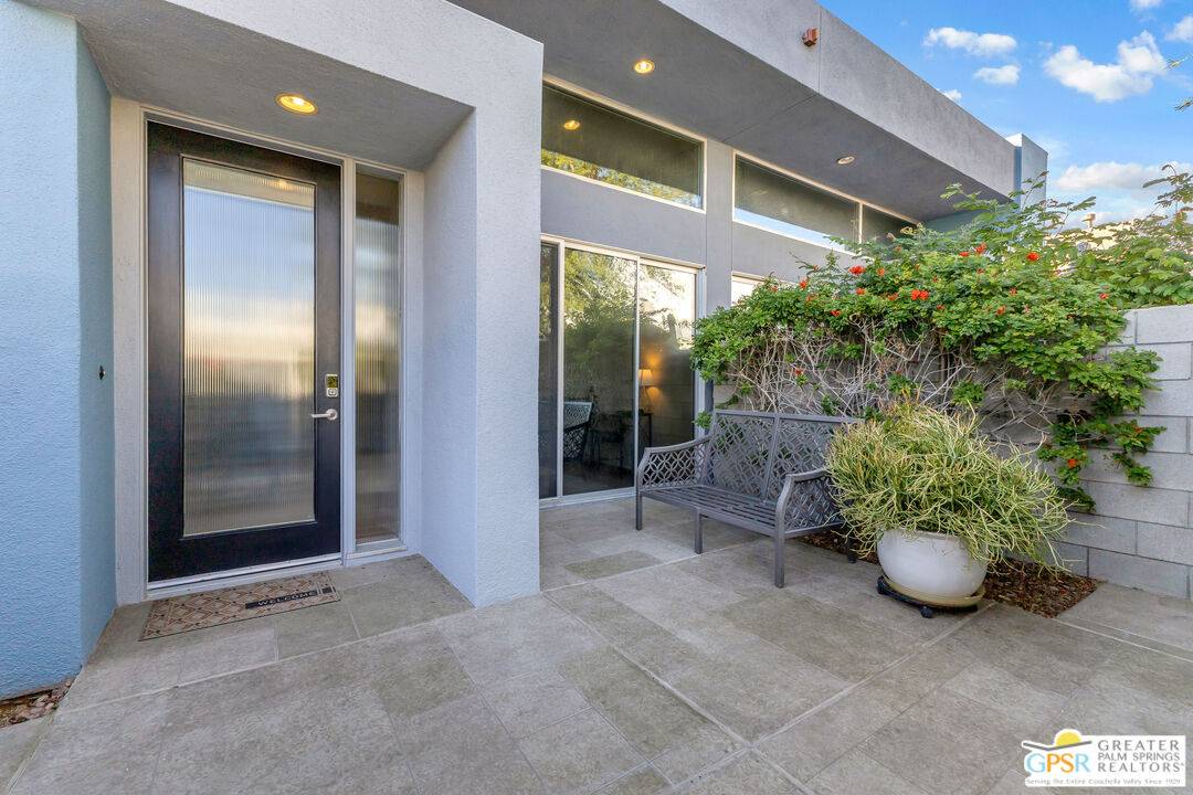 Palm Springs, CA 92262,3657 Quiet Side St