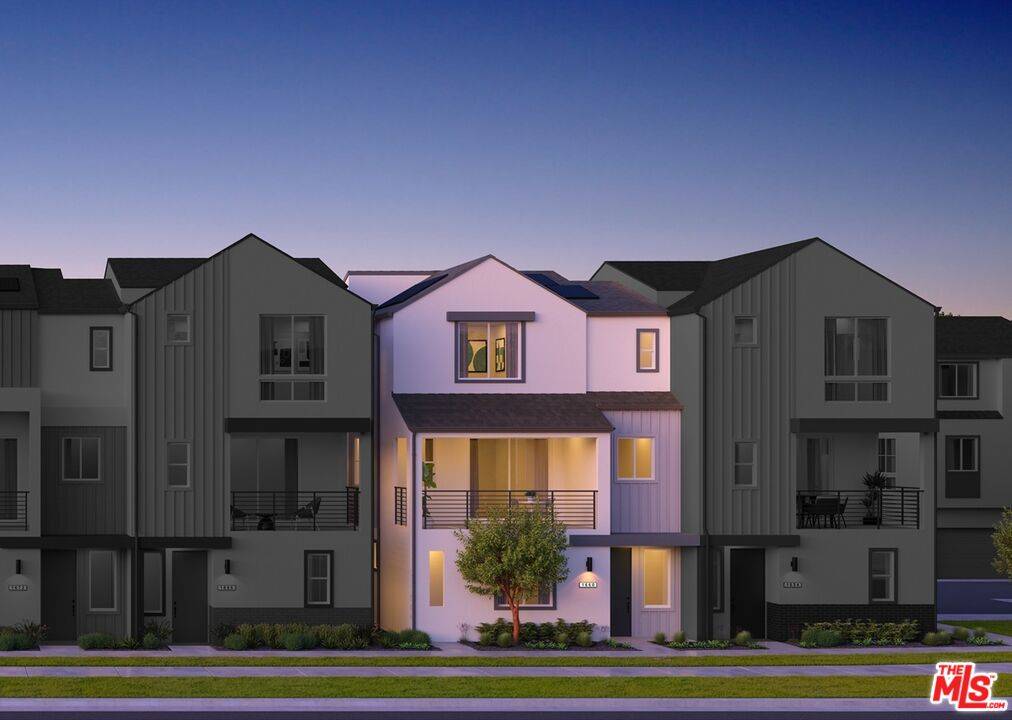 Los Angeles, CA 90732,1660 Coral Sea Ln