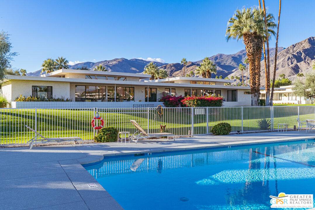 Palm Springs, CA 92264,2324 Camino Vida