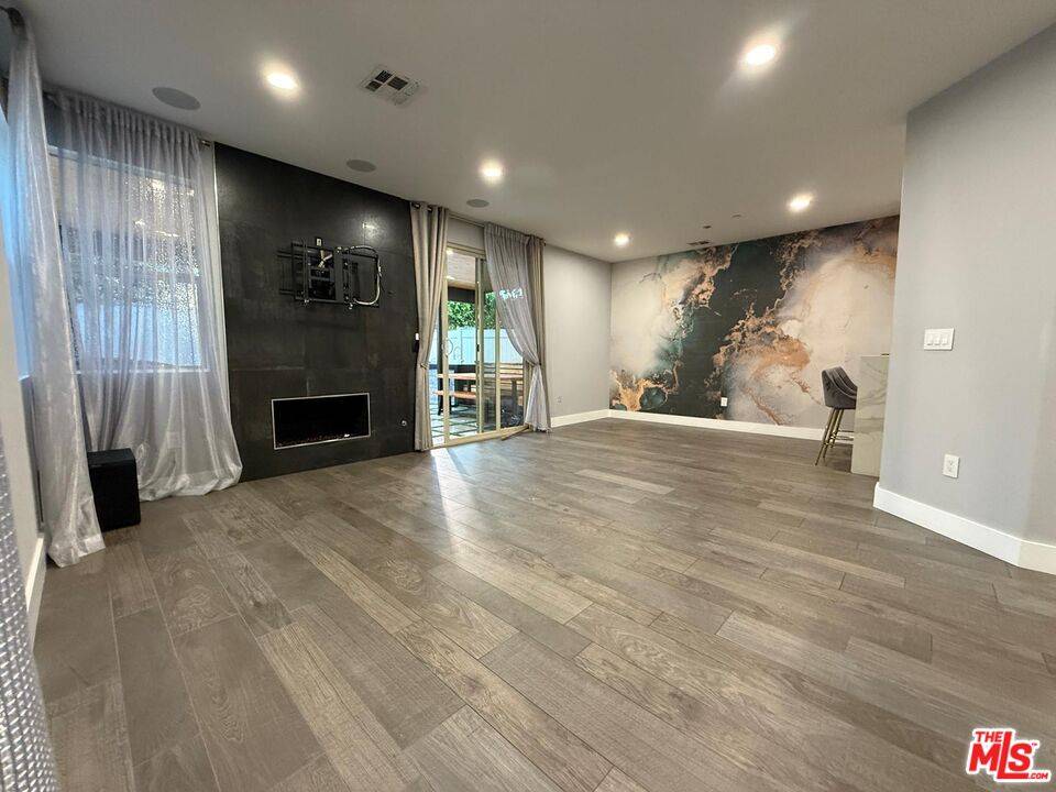 Pacoima, CA 91331,12719 Eagle Rock Way