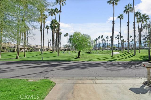 Palm Desert, CA 92211,76702 Daffodil DR