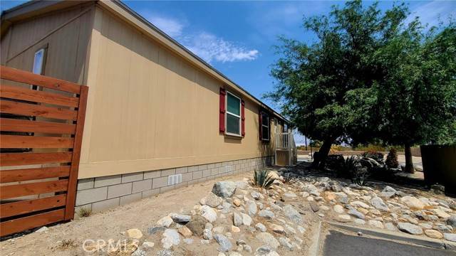 Palm Springs, CA 92262,22840 Sterling AVE #202