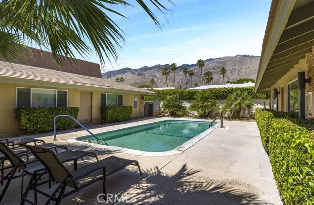 Palm Springs, CA 92264,555 S Thornhill RD #8