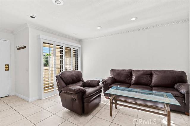 Palm Springs, CA 92262,2801 N Los Felices CIR #209