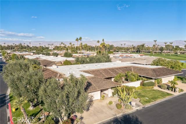 Rancho Mirage, CA 92270,1 Radcliff CT