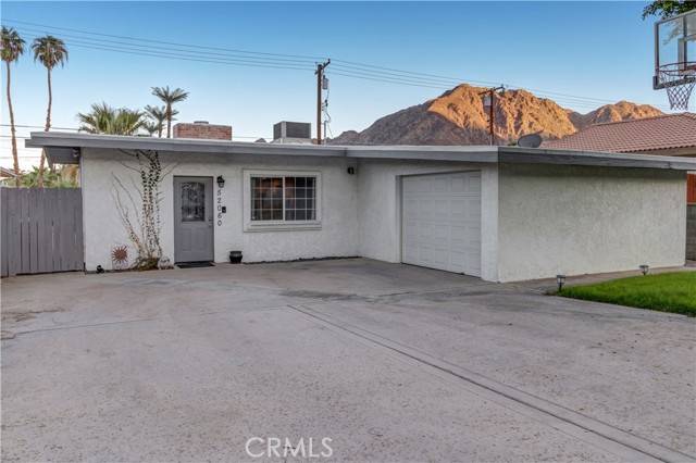 La Quinta, CA 92253,52060 Avenida Villa