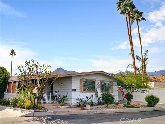 Palm Springs, CA 92264,163 Yucca DR