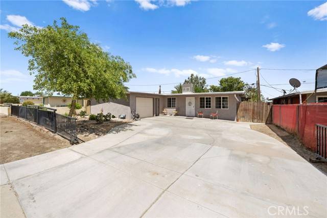 Thermal, CA 92274,3734 Mountain View DR